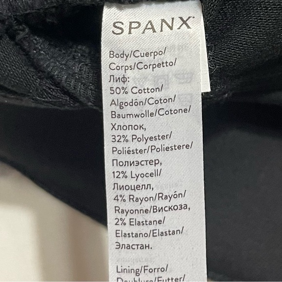 Spanx Jeans Kick Flare Raw Hem Pull On Black size extra small - Picture 7 of 11